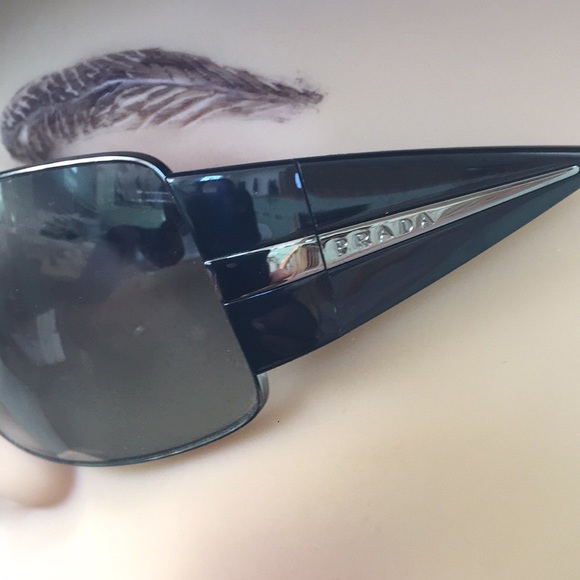 Prada Unisex Sunglasses - Picture 4 of 7